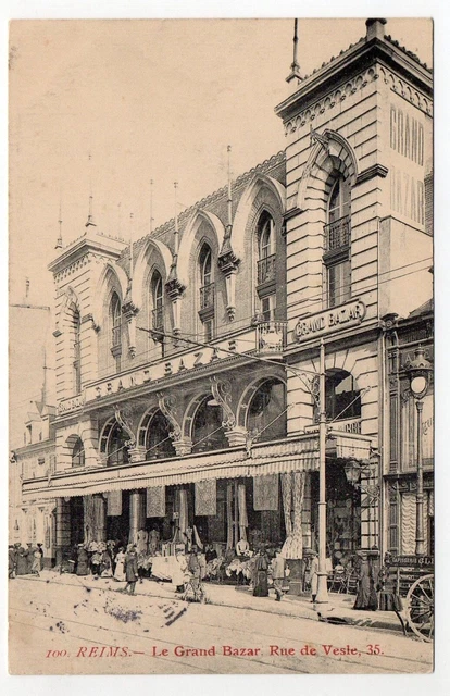 REIMS - Marne - CPA 51 - Théme Commerce - Le grand Bazar rue de Vesle