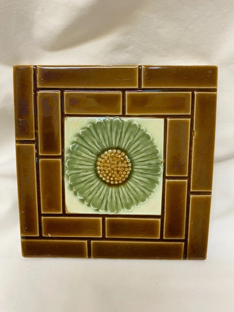 Antique Art Nouveau Majolica 6 x 6 Tile from England