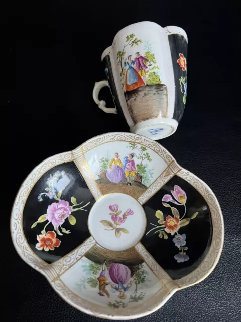 Biedermeier antike Tasse mit Untertasse Blumen ~ Watteau Malerei Helene Wolfsohn