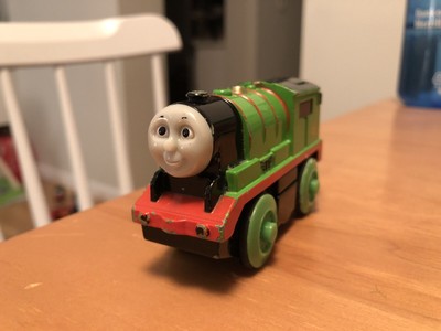 thomas wooden railway motorized
