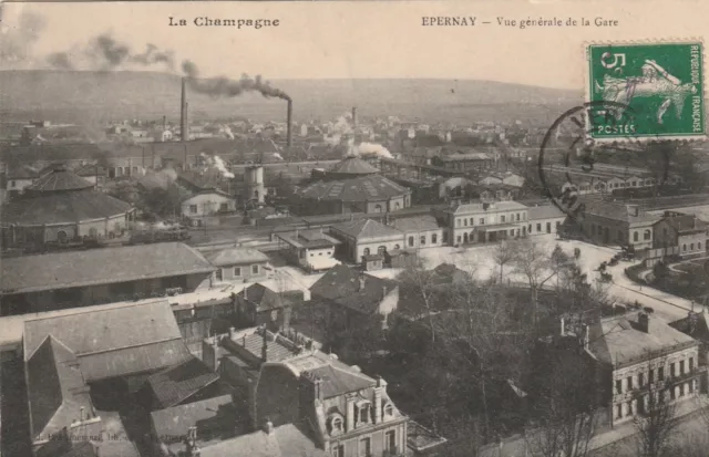 CPA 51 EPERNAY Vue Générale de la Gare