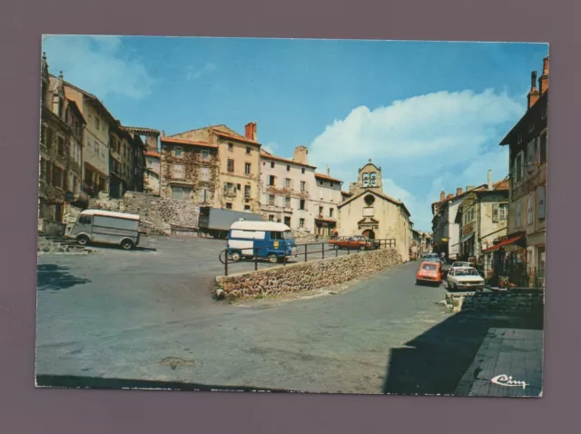 ALLEGRE - Rue Notre Dame avec la chapelle    (C981)