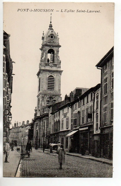 PONT A MOUSSON - Meurthe et Moselle - CPA 54 - la rue de l'église St Laurent