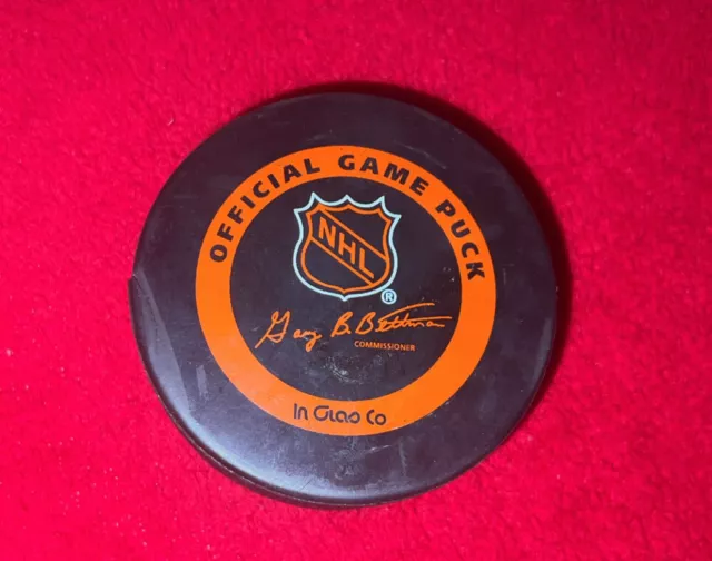 Jordan Martinook Signed Carolina Hurricanes Reverse Retro Puck + Beckett  COA