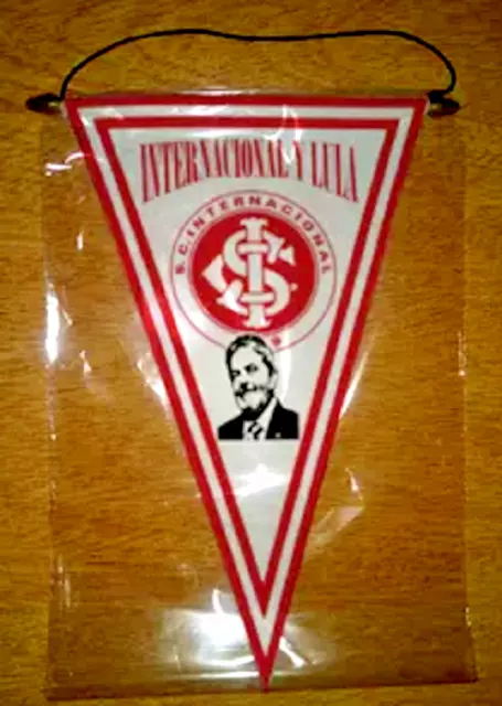 INTERNACIONAL PORTO ALEGRE & LULA DA SILVA - BRAZIL - SOCCER PENNANT 37 cm