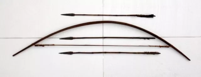 Antique Hand Carved Wooden Bow Arrow Old Hand Crafted Iron Head Strip Arrow 3 Pc