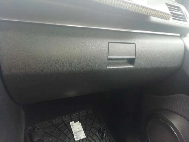 boîte a gants pour MERCEDES CLASE B 200 2005 947175