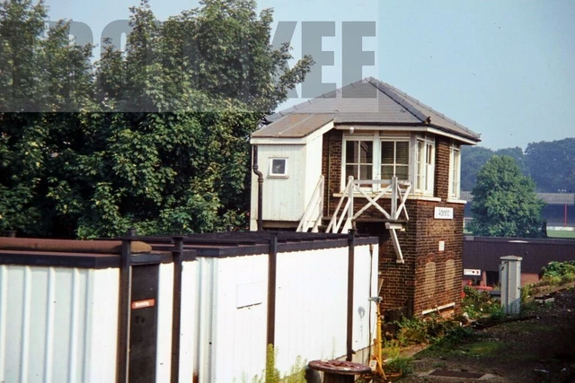 35mm Slide BR British Railways Scene View Aldershot Signal Box 1985 Original
