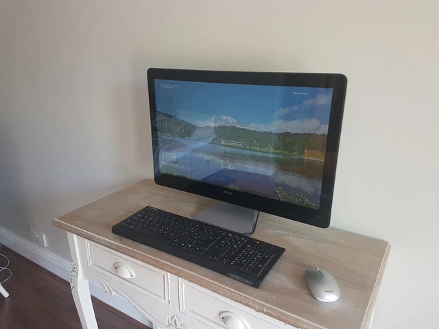 ASUS ZN241IC Core i7-7500U 8GB 一体型PC