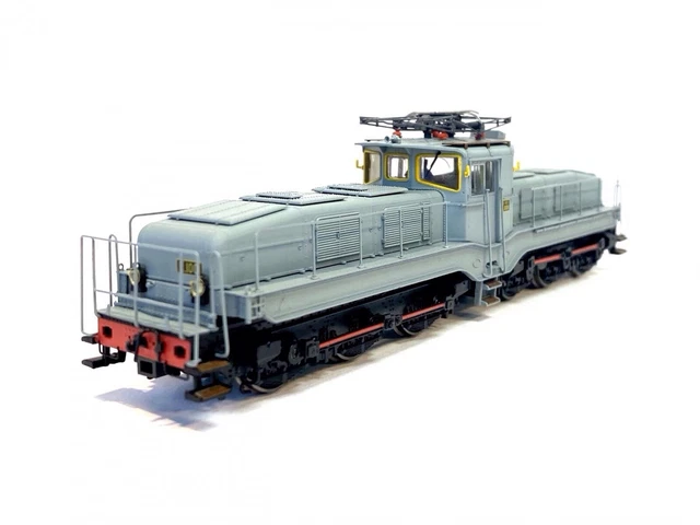 Mistral 22-03-S005 Locomotive électrique CC 1110, SNCF, livrée Arzens