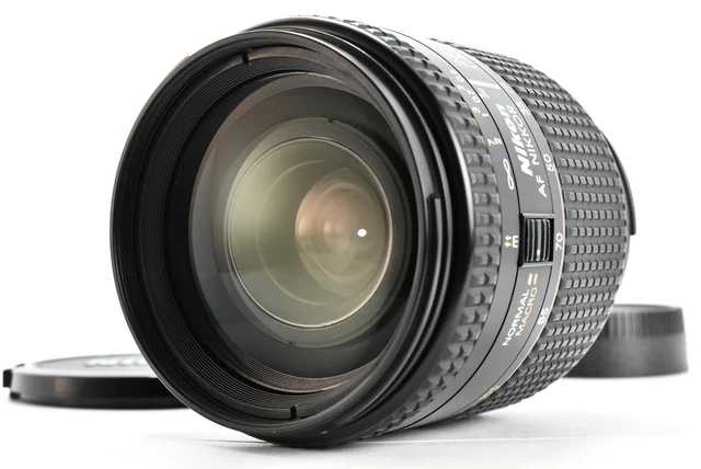 [ Near Mint ] Nikon 28-105mm f/3.5-4.5D Autofocus Zoom Nikkor AF Lens