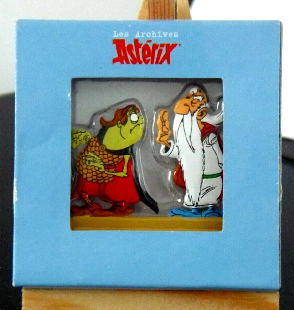 Figurine Asterix Eisa - Panoramix Préparant La Potion Magique - Porcelaine Mate 80s