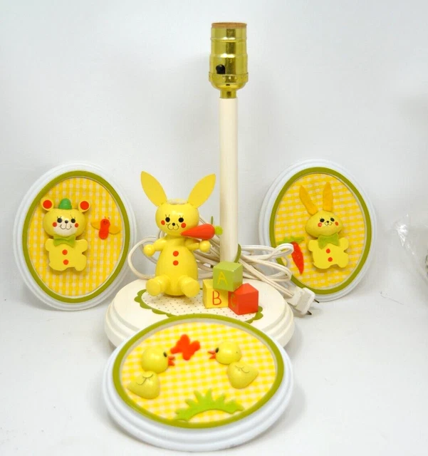 Vtg Nursery Lamp Wooden Rabbit & Plaques Yellow Judi's Originals 1980 Blocks