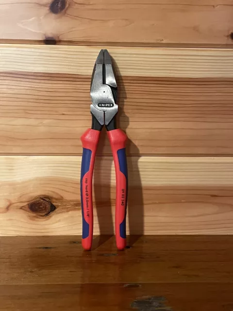 Knipex 9" Lineman's Pliers 0902240 Comfort Grip High Leverage Made In Germany