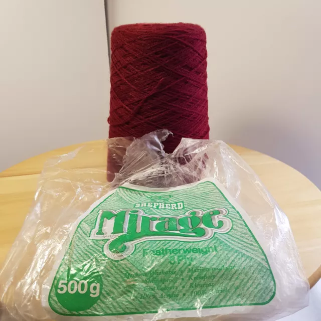 Mirage Machine Knitting Yarn - vintage - dark red 4 ply (C24)