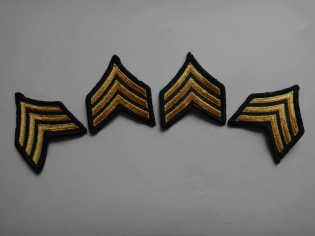 Dos (2) Pares De Eeuu Ejército Sargento E-5 Pequeño Chevrons