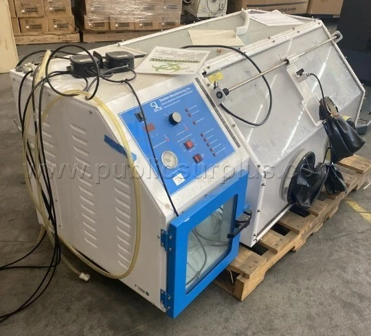 Shel Lab Bactron Glove Box