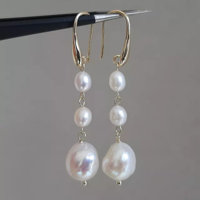 boucles d'oreilles dormeuses perles de culture blanches baroques plaqué or jaune