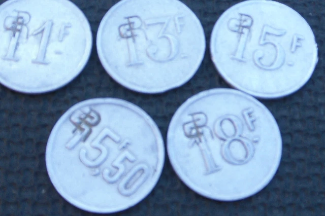 lot de 5 jetons de cantine scolaire, poinçonnés CR