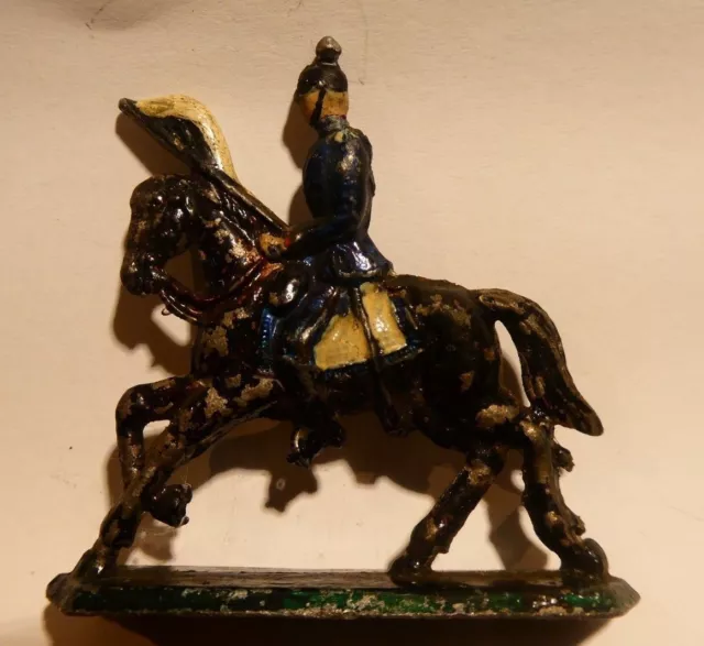 Sehr alte Zinnfigur Bleifigur Figur Zinnsoldat Soldat Reiter Pferd  Nr.5