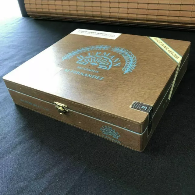 H Upmann Nicaragua Churchill Empty Wooden Cigar Box 9.5x8.25x2