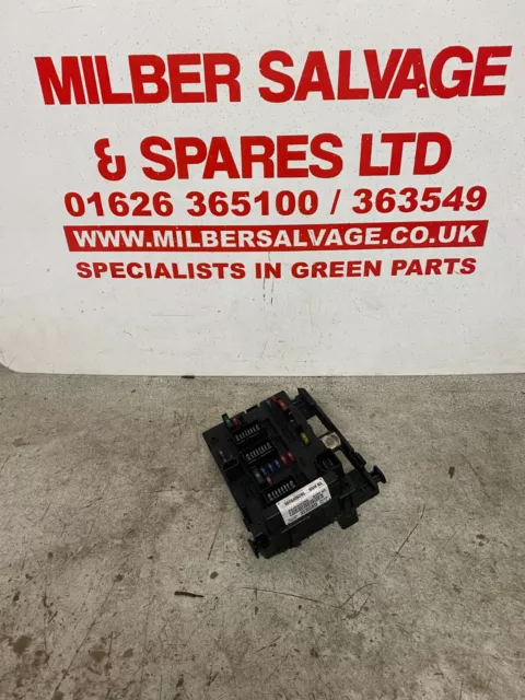 Peugeot Citroen 9646405280 Engine Bay Siemens Bsi Unit Fuse Box