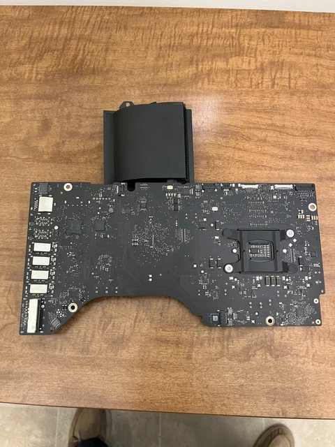 Apple iMac 21.5" A1418 Late 2013 Logic Board 820-3172-A