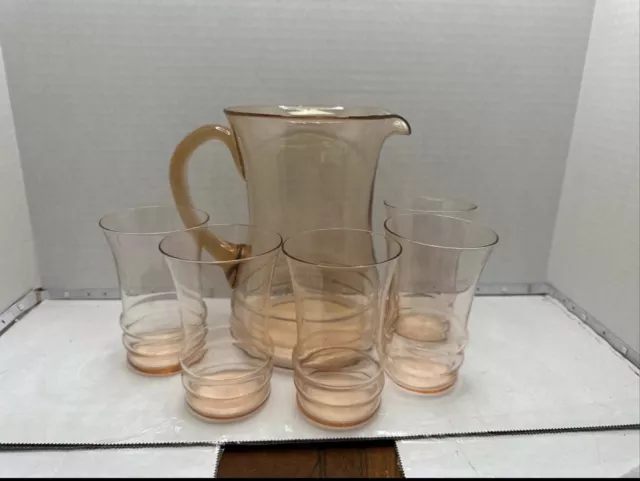 Stunning Vintage Depression Glass Pitcher w/ 5 Glasses in Excellent Condition