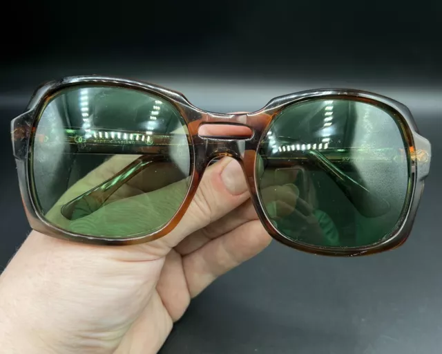Occhiali da sole oversize vintage anni '70 Oliver Goldsmith Hylton