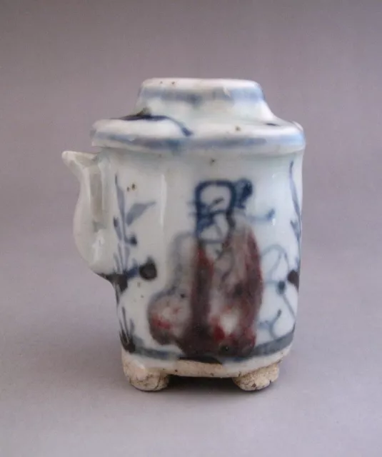 Nice Chinese Old Blue and White Character Porcelain Water Dropper