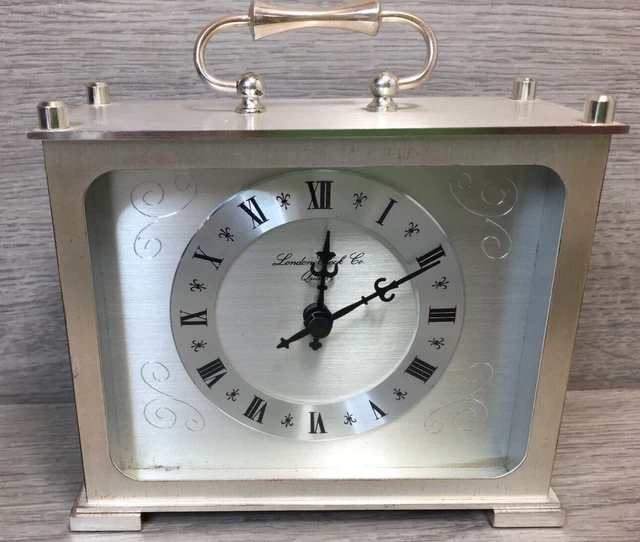 De colección London Clock Company reloj de repisa plata metal