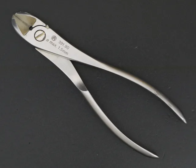 SYNTHES 391.90 Surgical Seitenschneider Small Wire Cutter max. 1,5mm (DIII-11)
