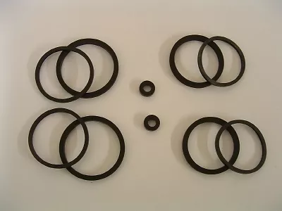 Triumph Daytona T595 Front Brake Caliper Seal Kit