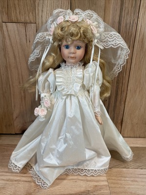 Vintage Porcelain Doll Bride Girl Blonde Hair Blue Eyes White Dress 13