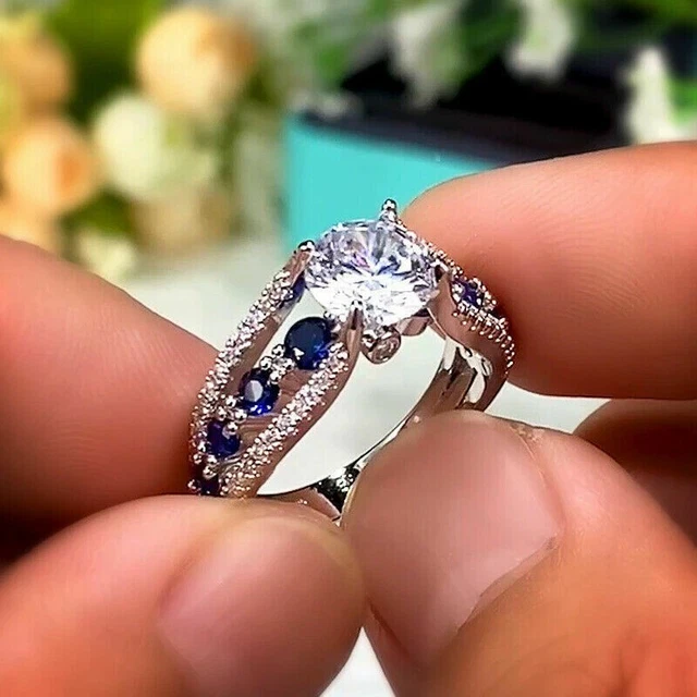 2Ct Round Cut Lab-Created Diamond Women's Engagement Ring 14K  White Gold Finish