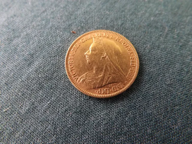 1901 Queen Victoria Gold Half Sovereign Nice Condition