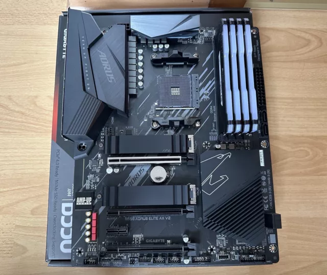 GIGABYTE B550 AORUS ELITE AX V2 ATX Mainboard + Corsair Vengeance RGB PRO 32GB