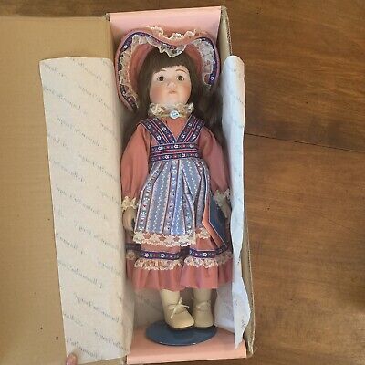 Vtg Ivy Porcelain Doll Marian Yu Designs MYD 15