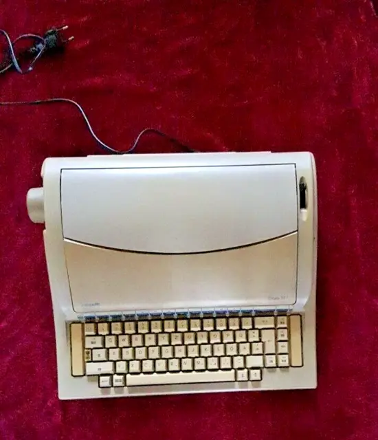 Olivetti Linea 101 - portable elektrische Schreibmaschine, Typewriter, geprüft!