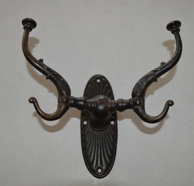 Exceptional Ornate Antique Cast iron Double wall hook 7 7/8" span