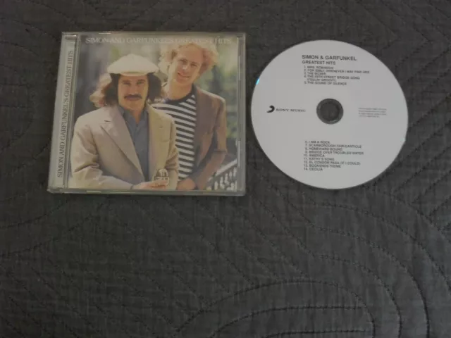 Simon And Garfunkel's Greatest Hits- Cd- 14 Tracks- Very Good Condition.