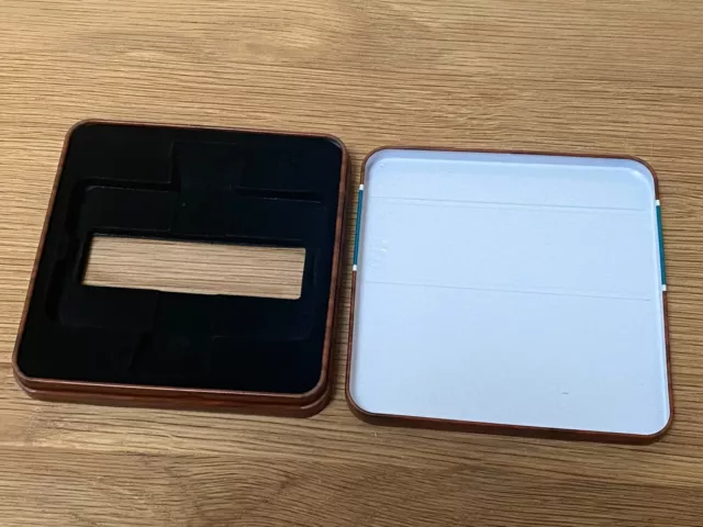 Empty Amazon Gift Card Tin 10 x 10 x 1.5cm