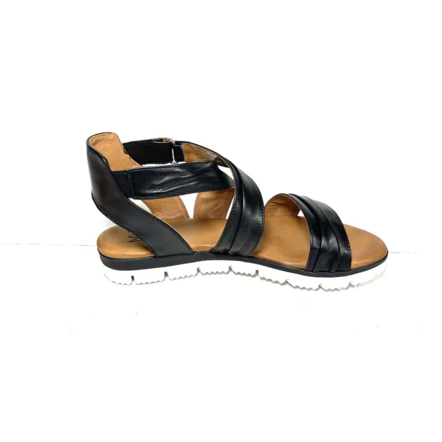 Miz Mooz Womens Sandals Cros-Strap Sara Black Leather Size 40 US 9.5 NIB 2