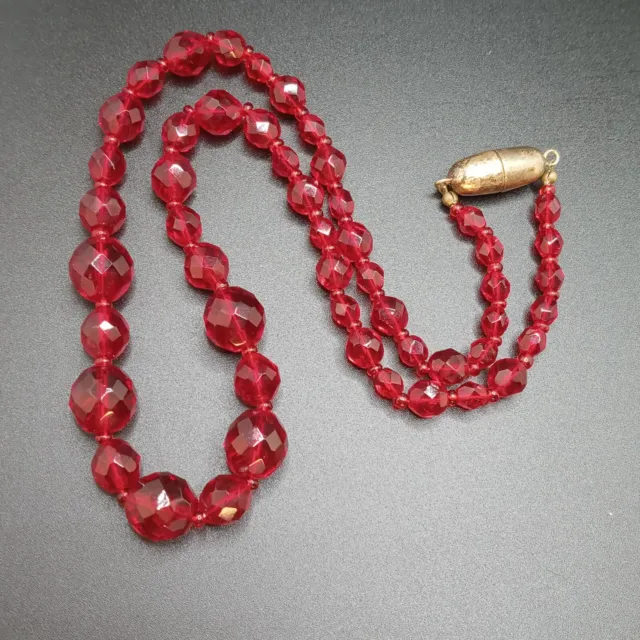 Vintage Cherry Red Faceted Czech Glass Crystal Beaded Necklace Graduated 21"