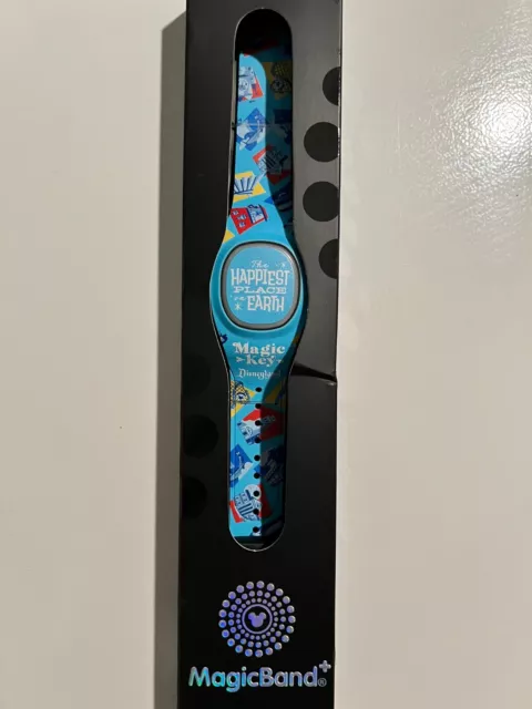 Disney MagicBand Disneyland Magic Key Band The Happiest Place On Earth Exclusive