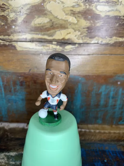 Corinthian Football Figure Les Ferdinand England E11