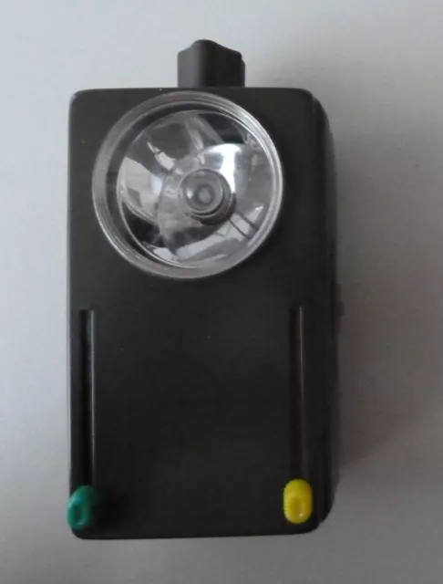 Taschenlampe mit Lichtfilter grün/ gelb; Handlampe, Lampe Bundeswehr