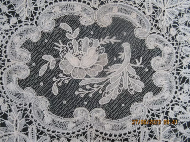 Vintage Antique Fine Needlelace Point De Gaz Lace Runner Centerpce 13x21" Doily