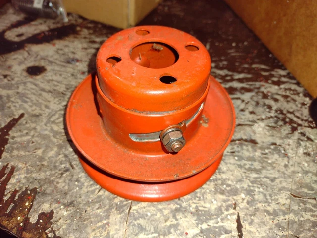 VINTAGE  ALLIS CHALMERS  B TRACTOR WATER PUMP PULLEY AC C part belt pulley