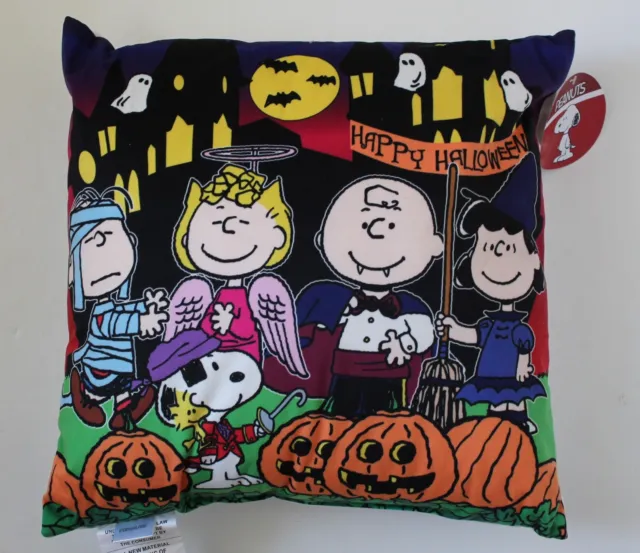 Peanuts Snoopy Happy Halloween Decorative Pillow Linus Sally Lucy Charlie Brown